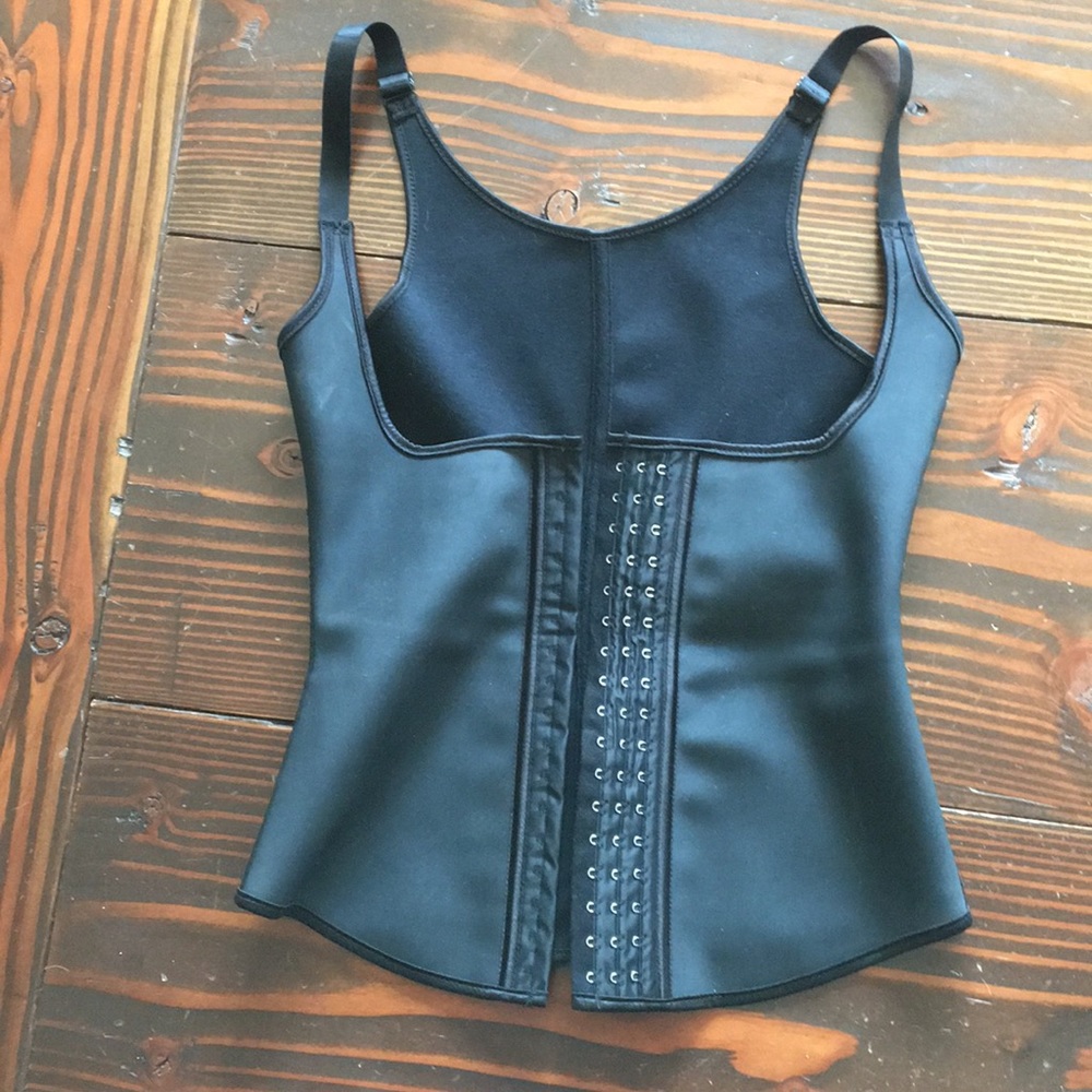 Waist shaper Black semi vest Latex Waist